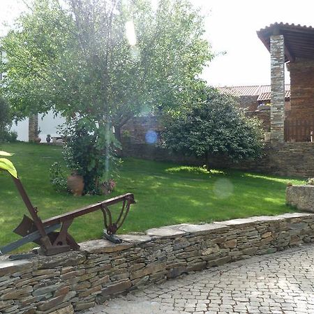 Quinta Entre Rios Villa Mirandela Exteriör bild